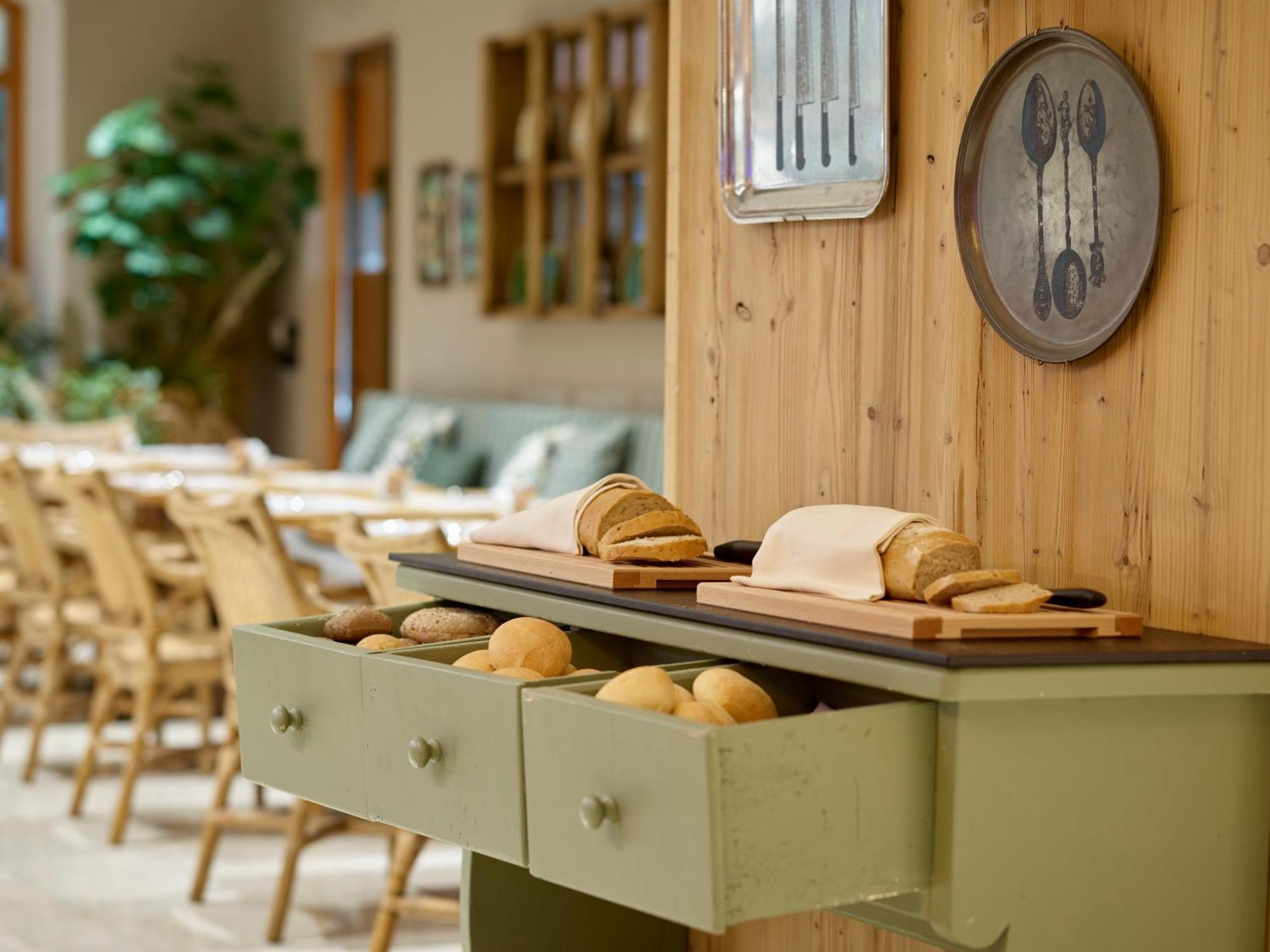 Manci Apartments By Hotel America トレント エクステリア 写真
